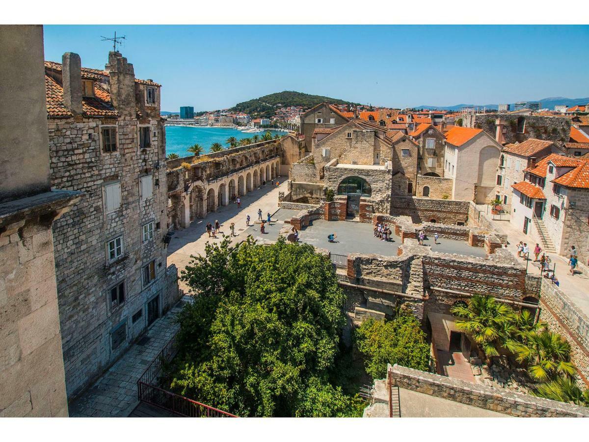 スプリトTerazza Grande In Diocletian Towerアパートメント エクステリア 写真