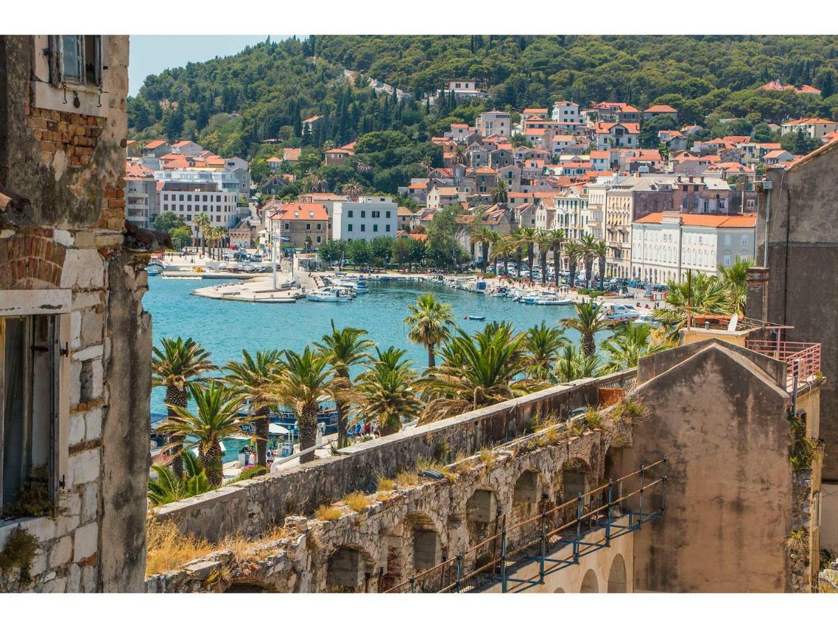 スプリトTerazza Grande In Diocletian Towerアパートメント エクステリア 写真
