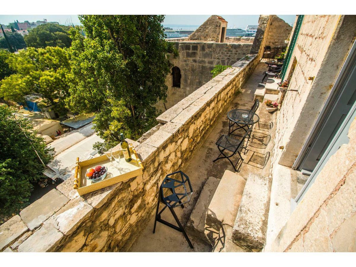 スプリトTerazza Grande In Diocletian Towerアパートメント エクステリア 写真